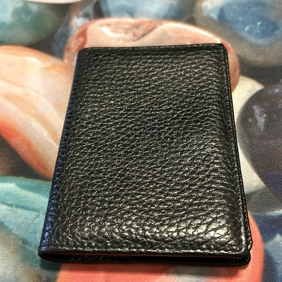 Neiman Marcus Black Leather ID Credit Card and Cash Wallet new without tags - Picture 1 of 9